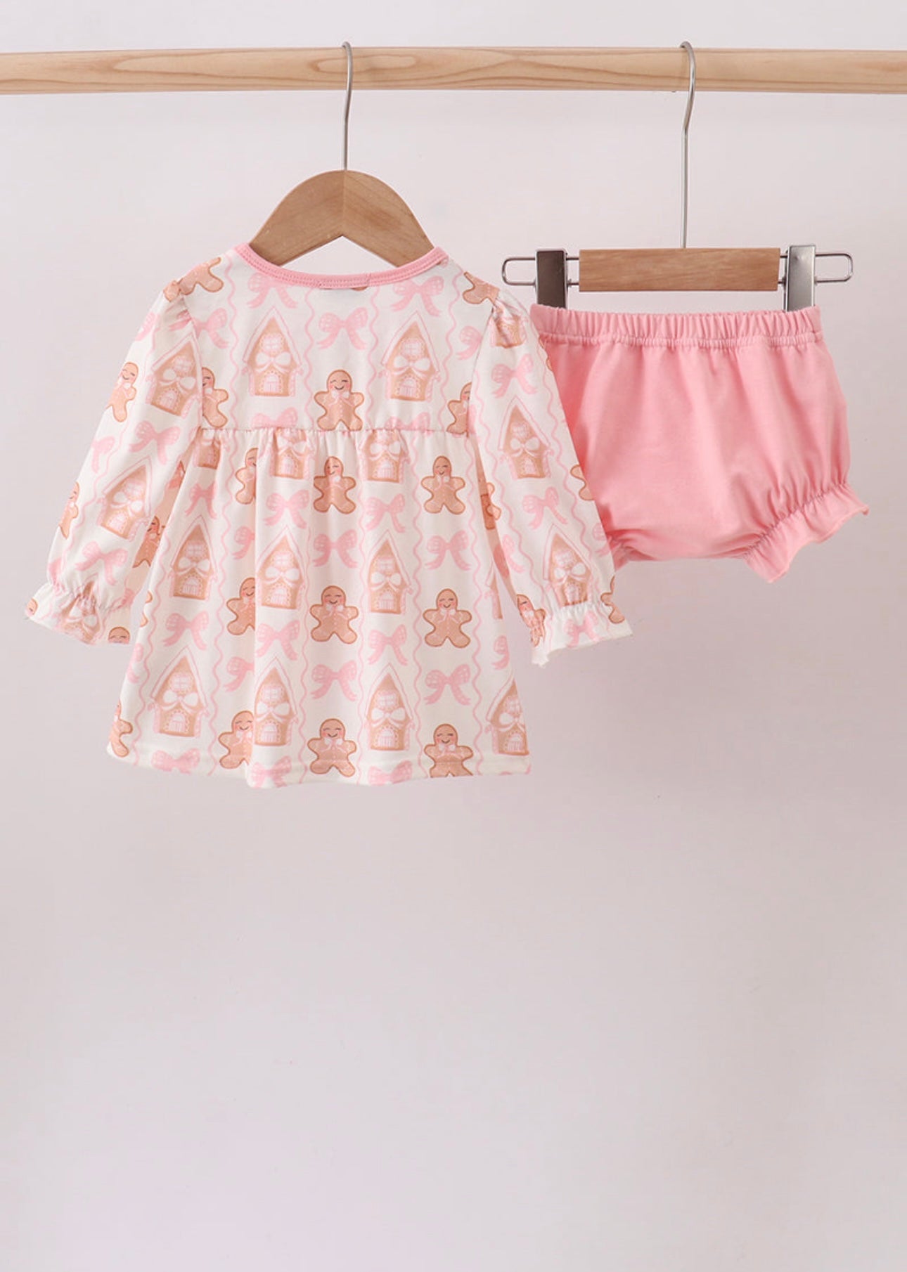 Pink Gingerbread Ruffle Bloomer Set