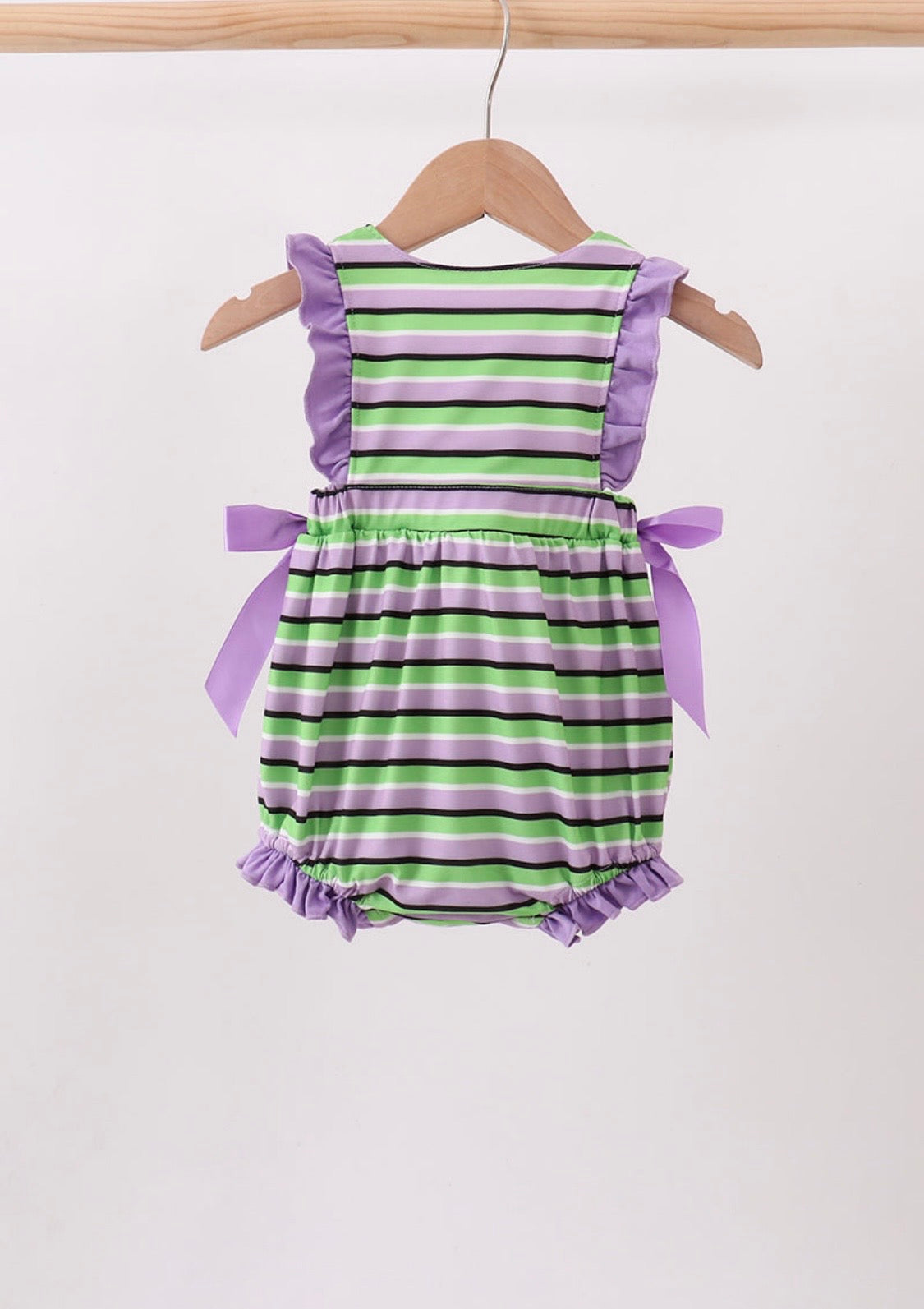 Striped Witch Bubble
