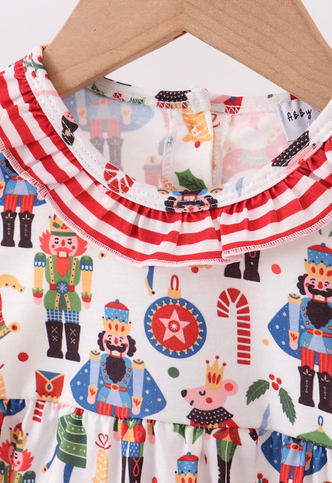 Nutcracker Ruffle Bubble