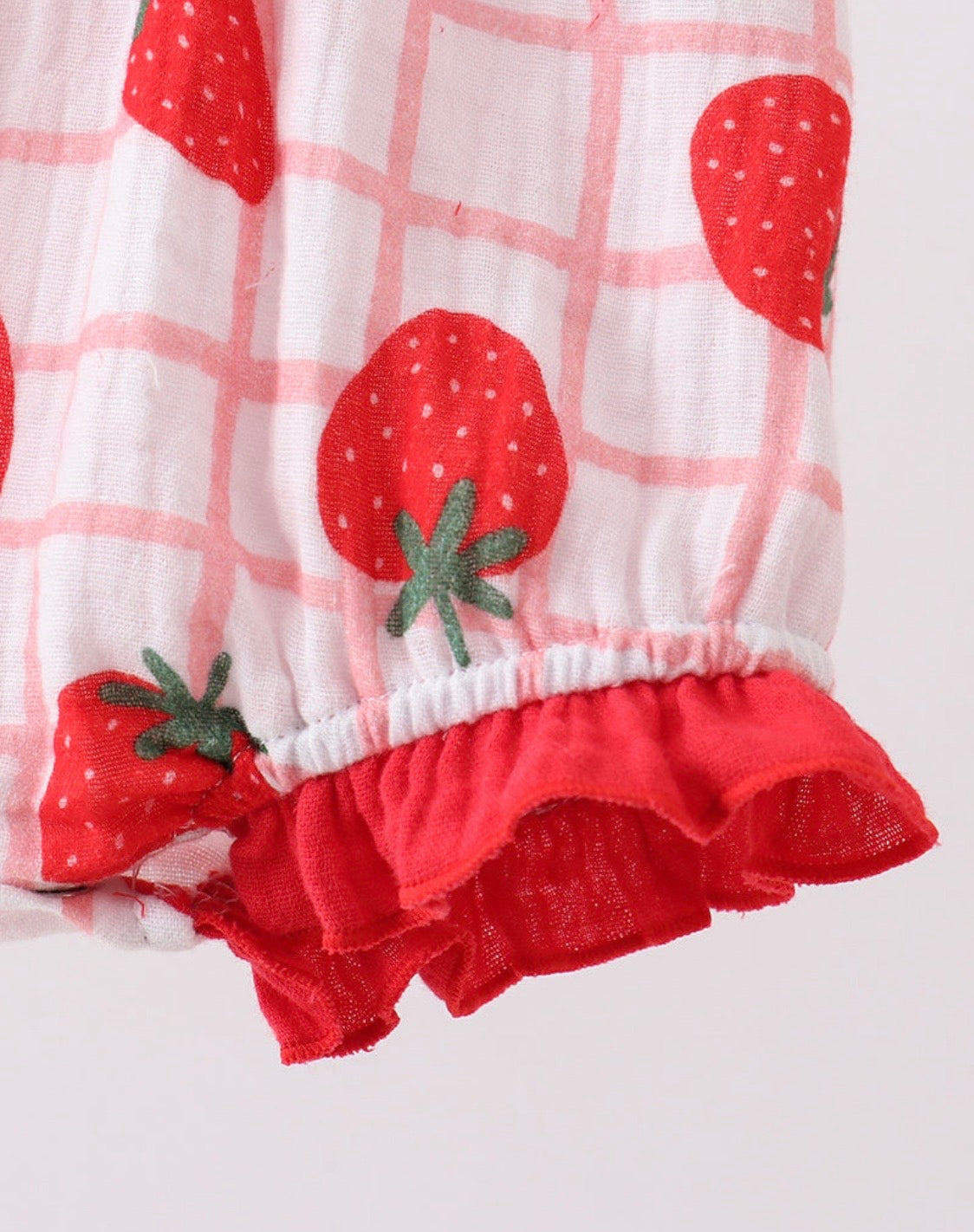 Muslin Strawberry Bubble