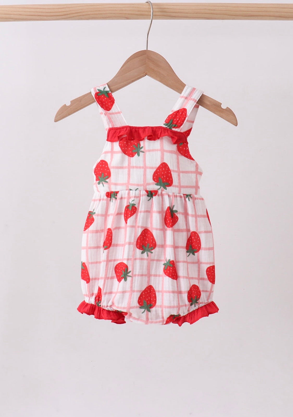Muslin Strawberry Bubble